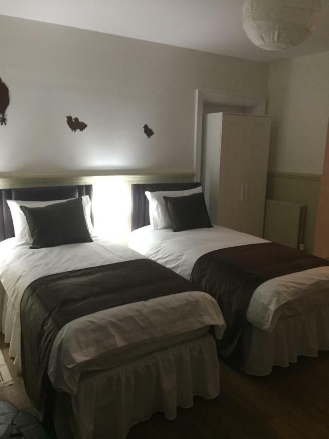 Good Intent Rooms 沃尔瑟姆修道院 外观 照片